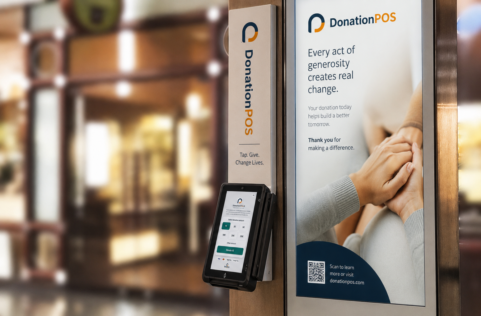 Donation POS Point — önállóan álló adományozó kioszk IM30 POS-terminállal a templom bejáratánál